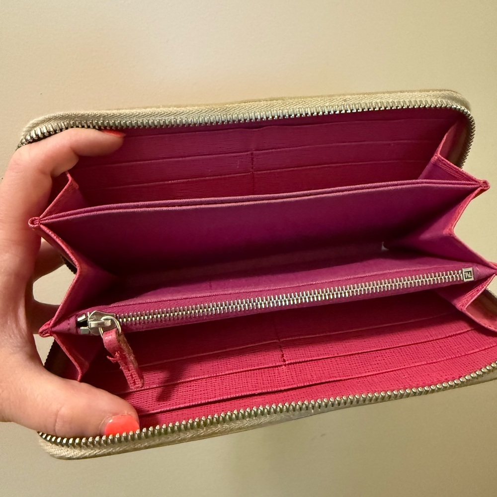 *Rare* Fendi Monster Long Wallet - Picture 7 of 10